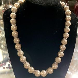 COPY - Pearl and diamond necklace